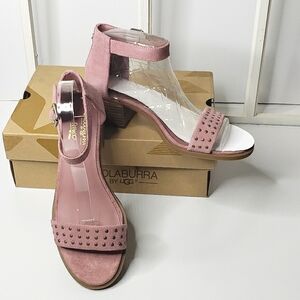 Koolaburra by Ugg Bellen Sandal Spring Fairy Ash Rose Suede Stud Heel NIB Size 7